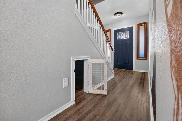 1689 Fm 2104, Paige, TX 78659