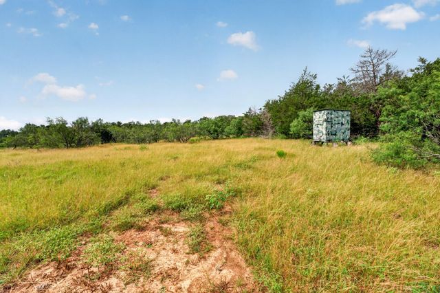 1689 Fm 2104, Paige, TX 78659