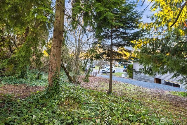 8519 S 123rd Pl., Seattle, WA 98178