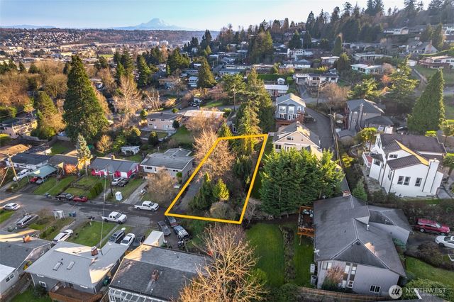 8519 S 123rd Pl., Seattle, WA 98178