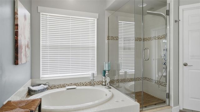 7117 DORNOUGH LANE, Bradenton, FL 34202