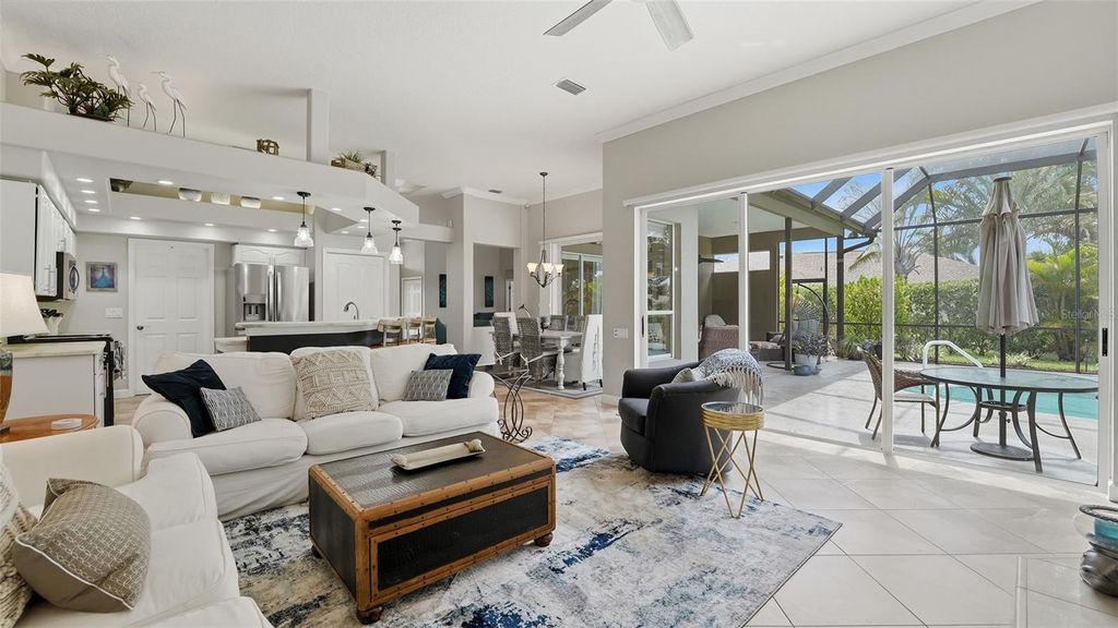 Image 12 of property listing at 7117 DORNOUGH LANE, Bradenton, FL 34202
