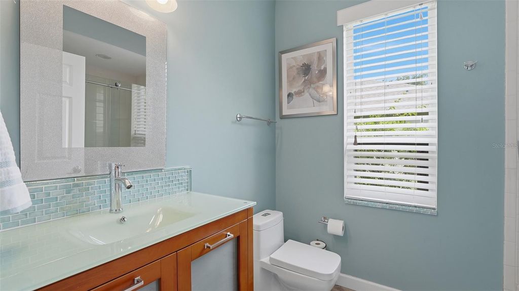 Image 23 of property listing at 7117 DORNOUGH LANE, Bradenton, FL 34202