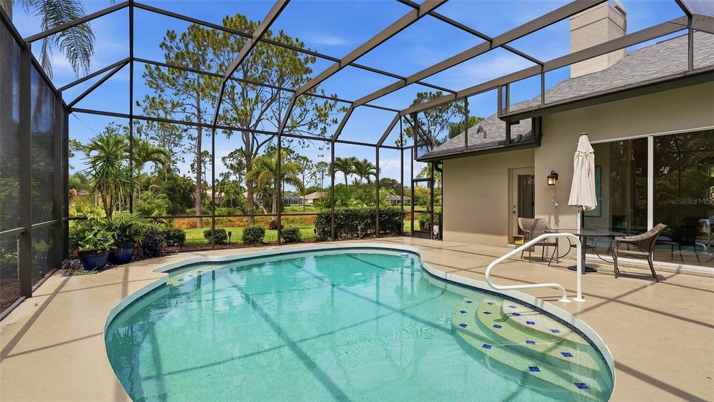 Image 31 of property listing at 7117 DORNOUGH LANE, Bradenton, FL 34202