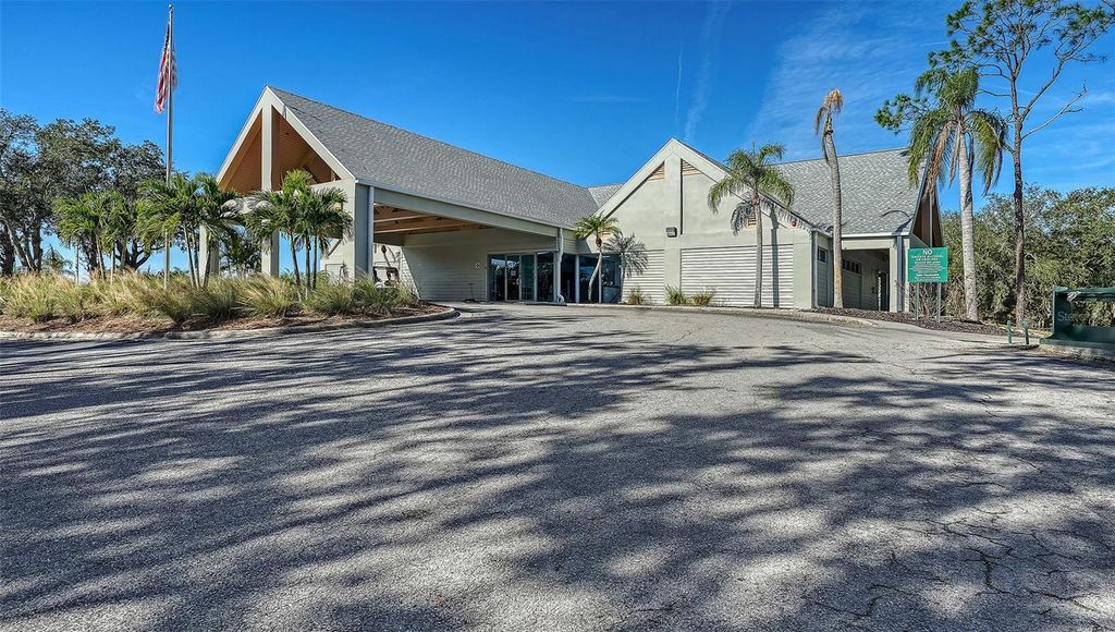 Image 34 of property listing at 7117 DORNOUGH LANE, Bradenton, FL 34202