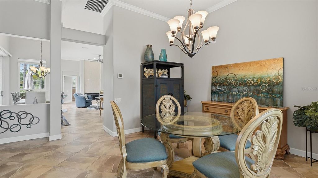 Image 8 of property listing at 7117 DORNOUGH LANE, Bradenton, FL 34202