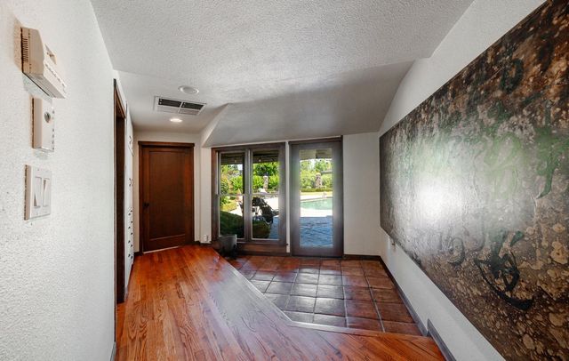 4886 N Arcade Avenue, Fresno, CA 93704