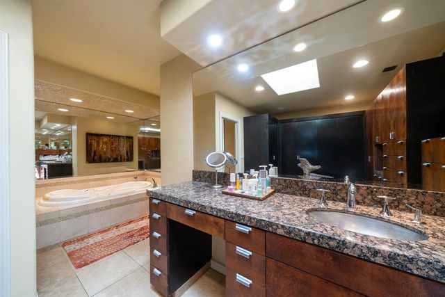 4886 N Arcade Avenue, Fresno, CA 93704