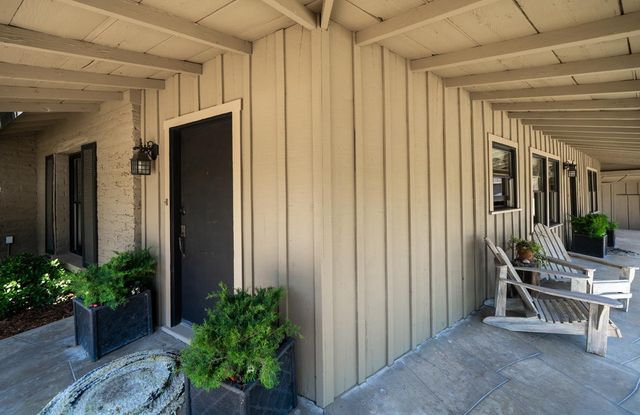 4886 N Arcade Avenue, Fresno, CA 93704