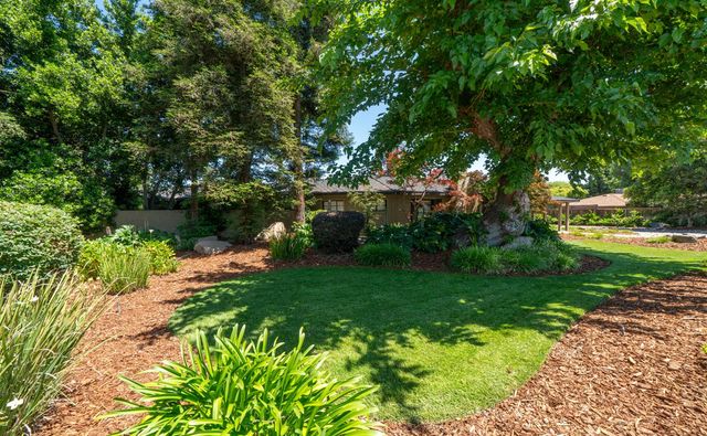 4886 N Arcade Avenue, Fresno, CA 93704