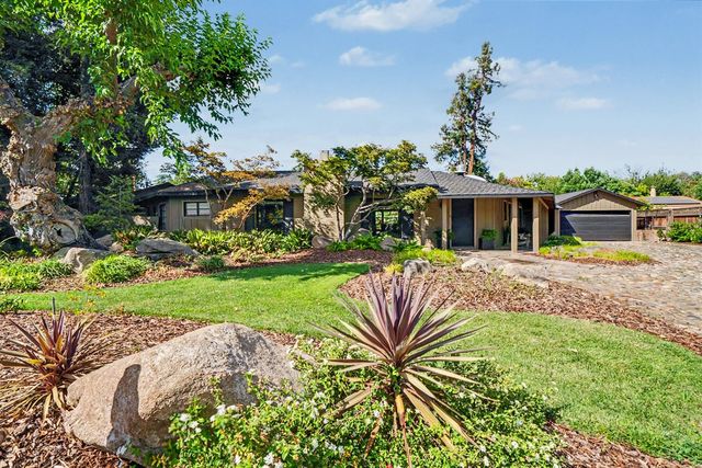 4886 N Arcade Avenue, Fresno, CA 93704