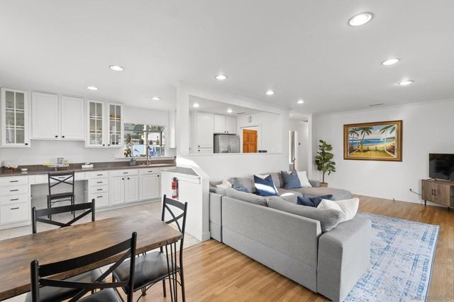 7931 Canary Way, San Diego, CA 92123