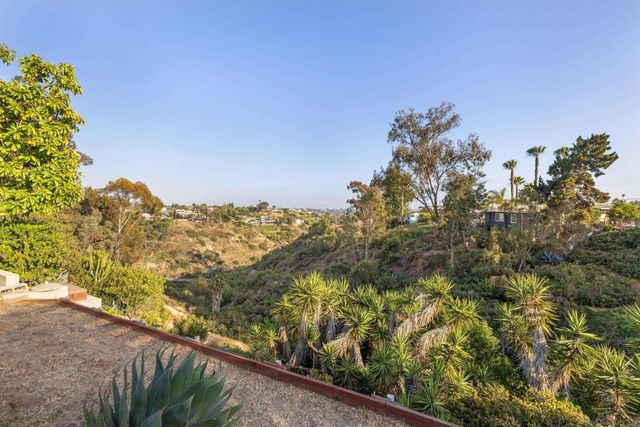 7931 Canary Way, San Diego, CA 92123