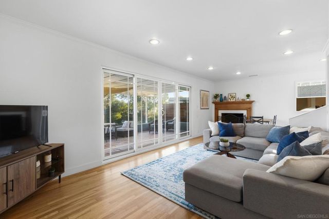 7931 Canary Way, San Diego, CA 92123