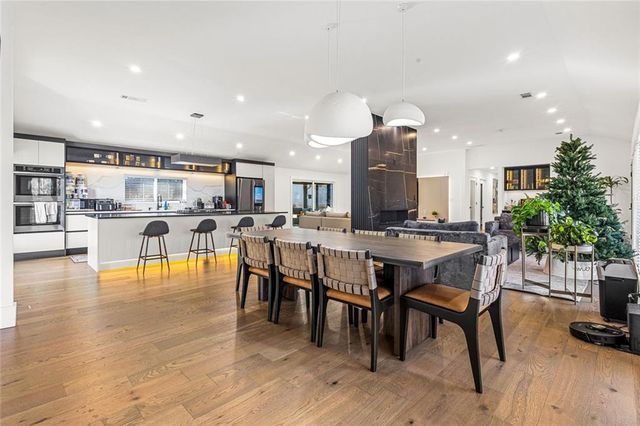 915 Lost Forest NW Drive, Atlanta, GA 30328