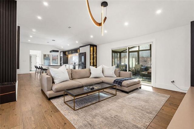 915 Lost Forest NW Drive, Atlanta, GA 30328