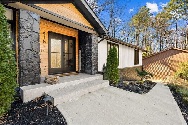 915 Lost Forest NW Drive, Atlanta, GA 30328