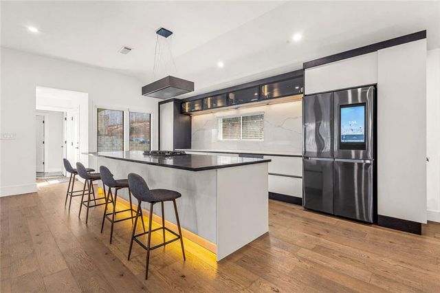 915 Lost Forest NW Drive, Atlanta, GA 30328