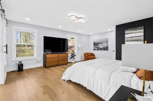 915 Lost Forest NW Drive, Atlanta, GA 30328