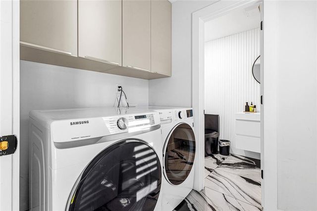 915 Lost Forest NW Drive, Atlanta, GA 30328