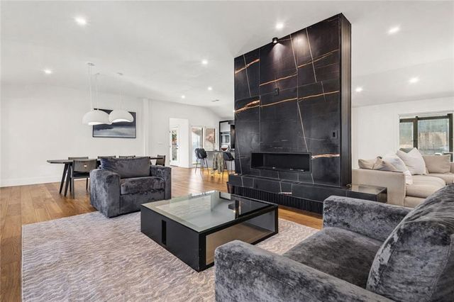 915 Lost Forest NW Drive, Atlanta, GA 30328