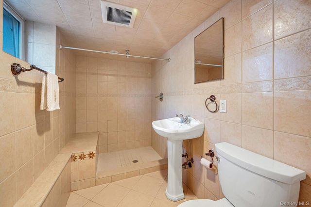 45 Wilmot Road, New Rochelle, NY 10804