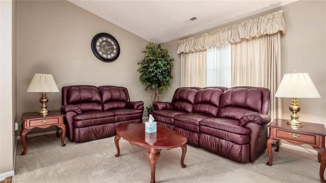 1085 Concord, Zanesville, OH 43701