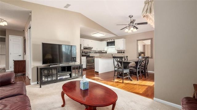 1085 Concord, Zanesville, OH 43701