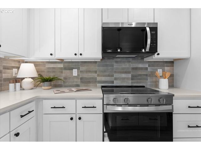 6703 Se 69th Ave C, Portland, OR 97206