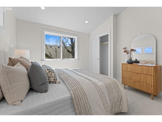 6703 Se 69th Ave C, Portland, OR 97206