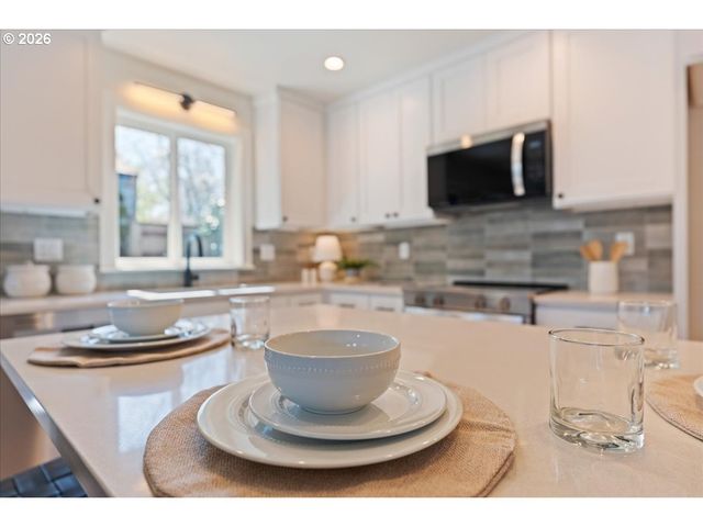 6703 Se 69th Ave C, Portland, OR 97206