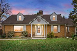 7043 N 107th STREET, Milwaukee, WI 53224