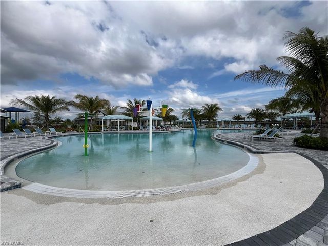 4580 Centaurus CIR, Naples, FL 34120