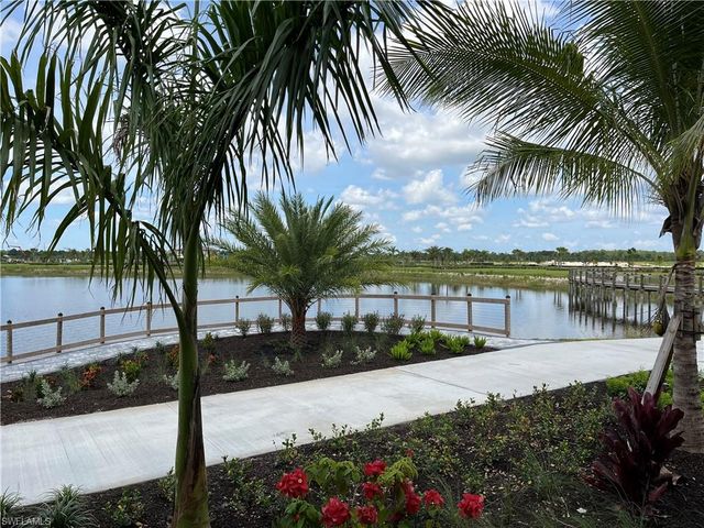 4580 Centaurus CIR, Naples, FL 34120