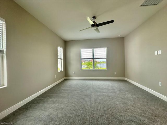 4580 Centaurus CIR, Naples, FL 34120