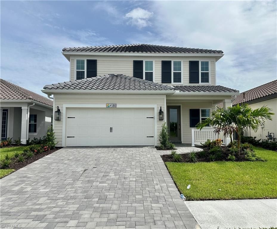 4580 Centaurus CIR, Naples, FL 34120