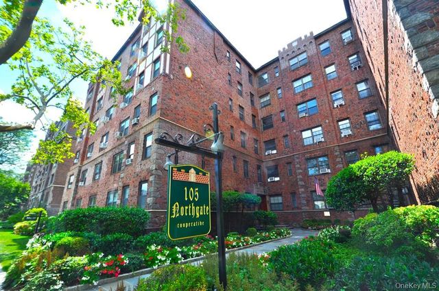 105 Garth Road B3, Scarsdale, NY 10583