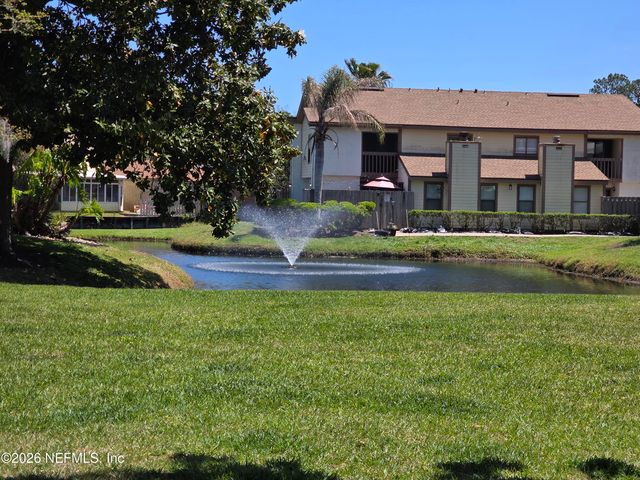 1603 CHALLENGER Court W 1603, Jacksonville, FL 32233