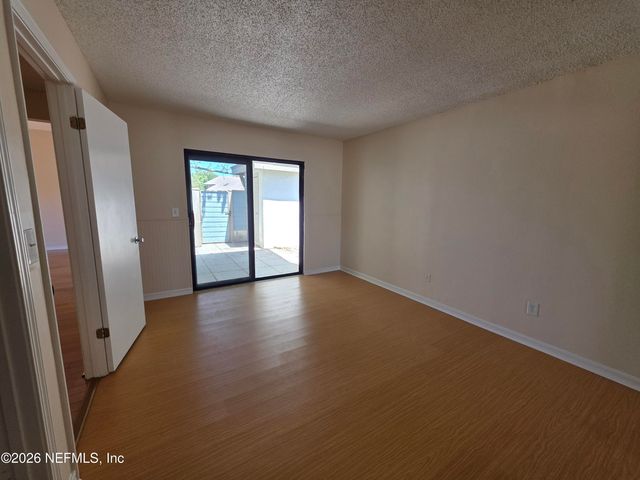 1603 CHALLENGER Court W 1603, Jacksonville, FL 32233