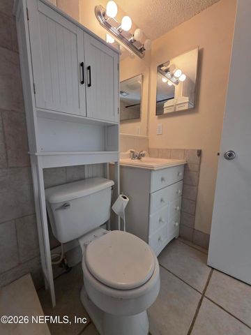 1603 CHALLENGER Court W 1603, Jacksonville, FL 32233