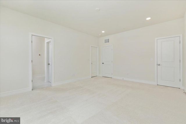 42619 NUBBINS TER, Ashburn, VA 20147