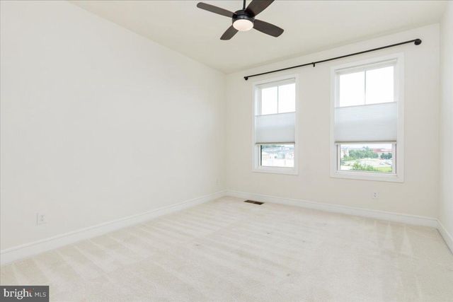 42619 NUBBINS TER, Ashburn, VA 20147
