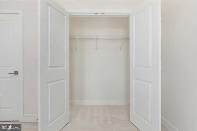 42619 NUBBINS TER, Ashburn, VA 20147