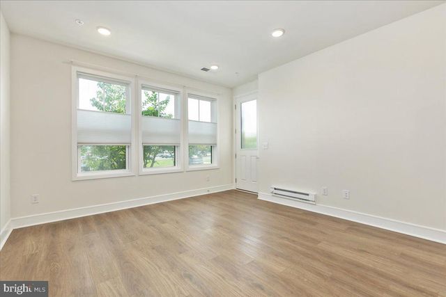 42619 NUBBINS TER, Ashburn, VA 20147