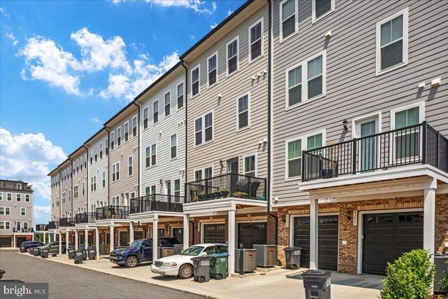 42619 NUBBINS TER, Ashburn, VA 20147