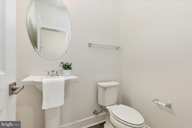 42619 NUBBINS TER, Ashburn, VA 20147