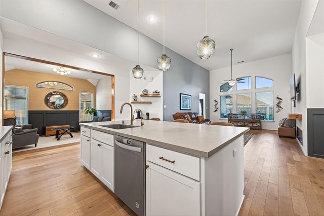 1502 Munson Valley Road, Richmond, TX 77406