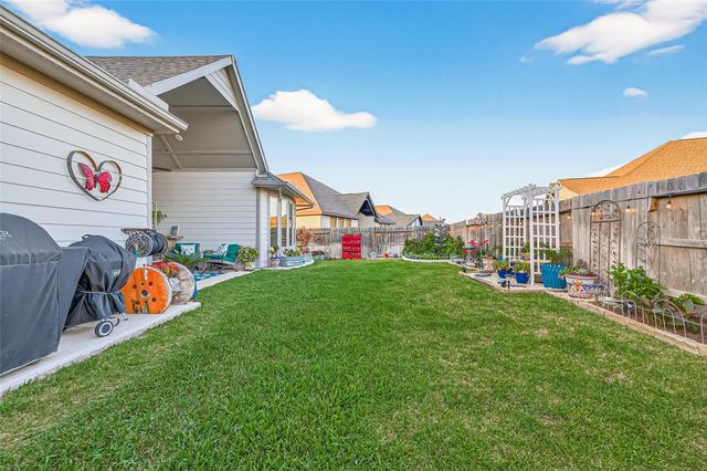 1502 Munson Valley Road, Richmond, TX 77406