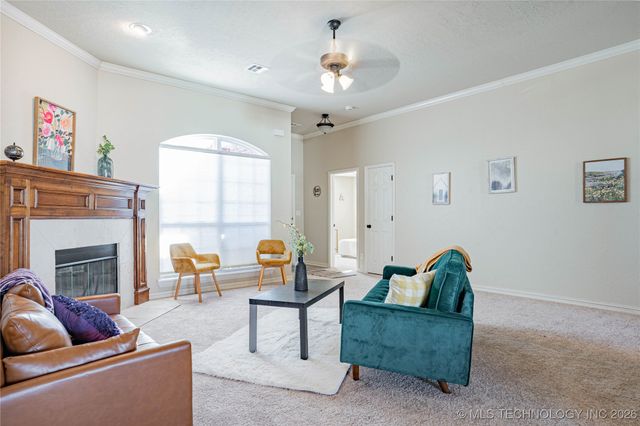 13009 E 133rd Place N, Collinsville, OK 74021