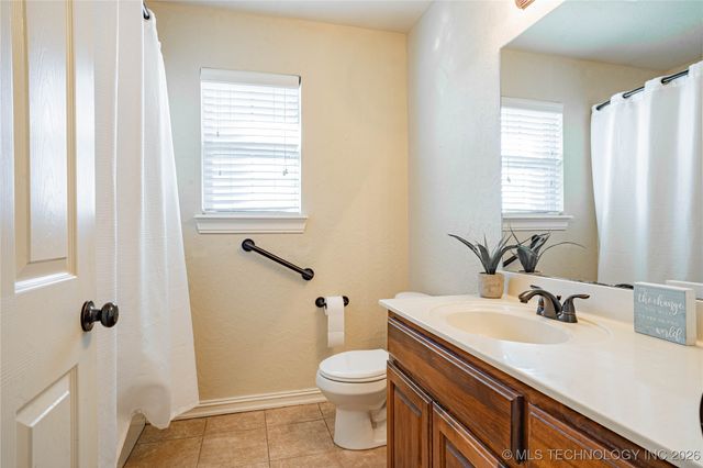 13009 E 133rd Place N, Collinsville, OK 74021